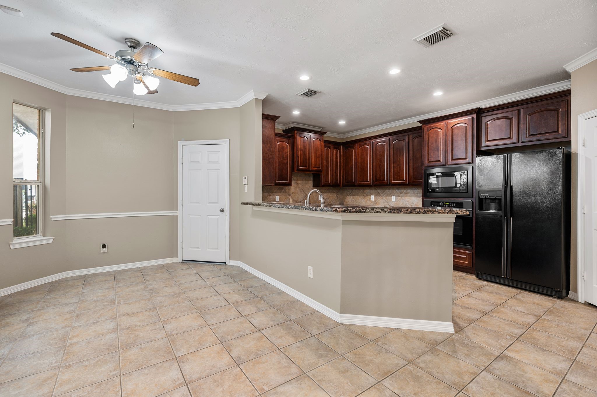 4223 Rose Street Property Photo 13