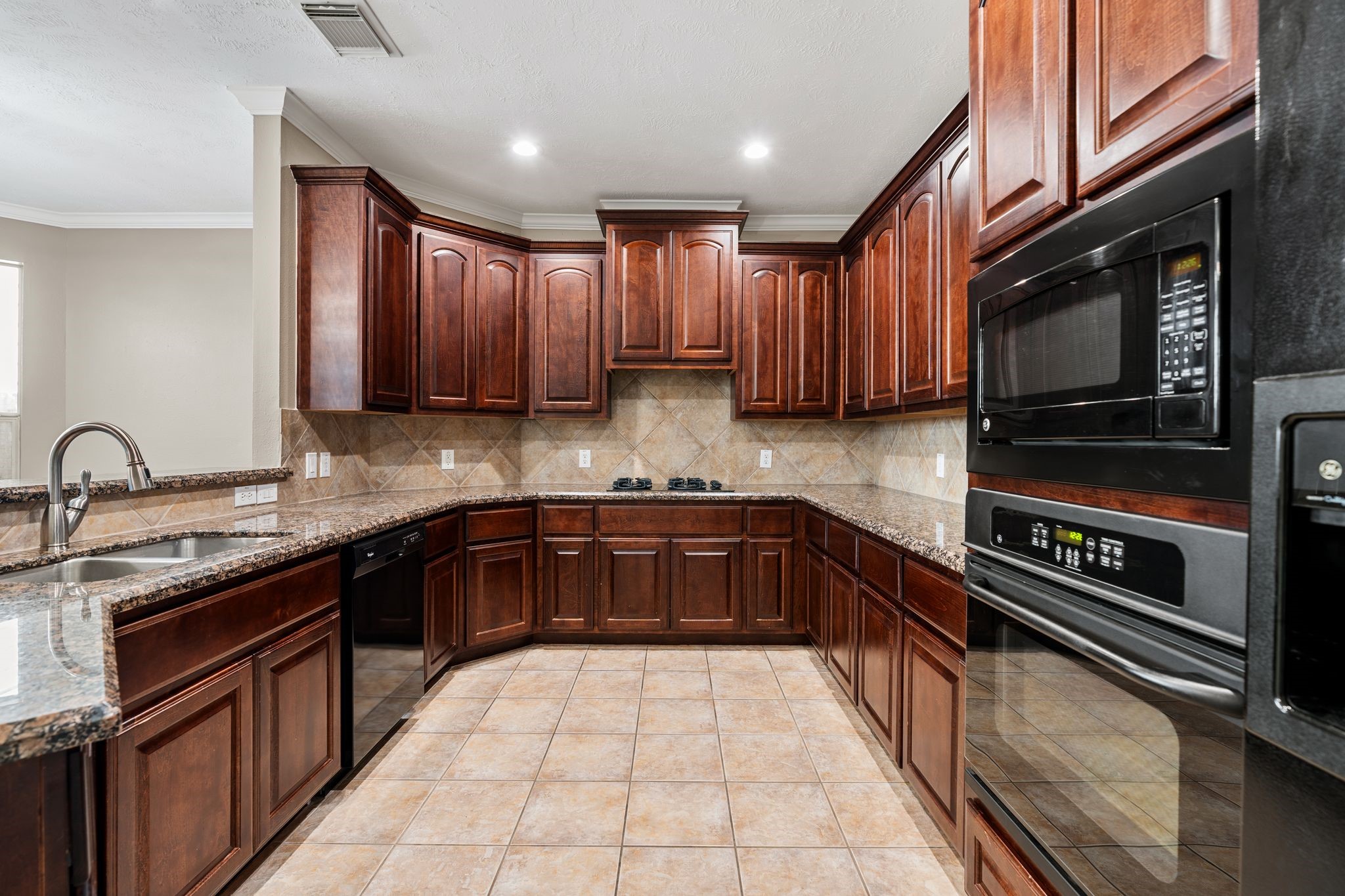 4223 Rose Street Property Photo 15