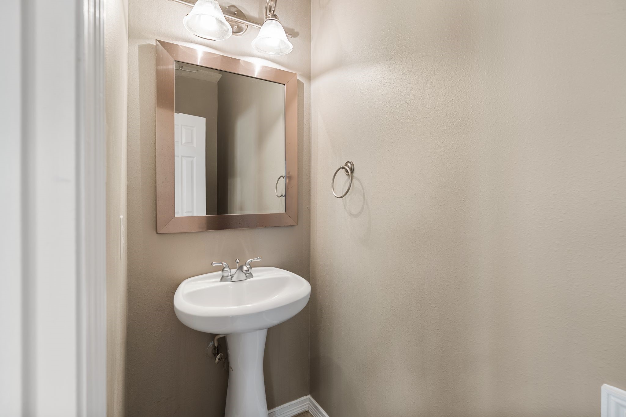 4223 Rose Street Property Photo 16