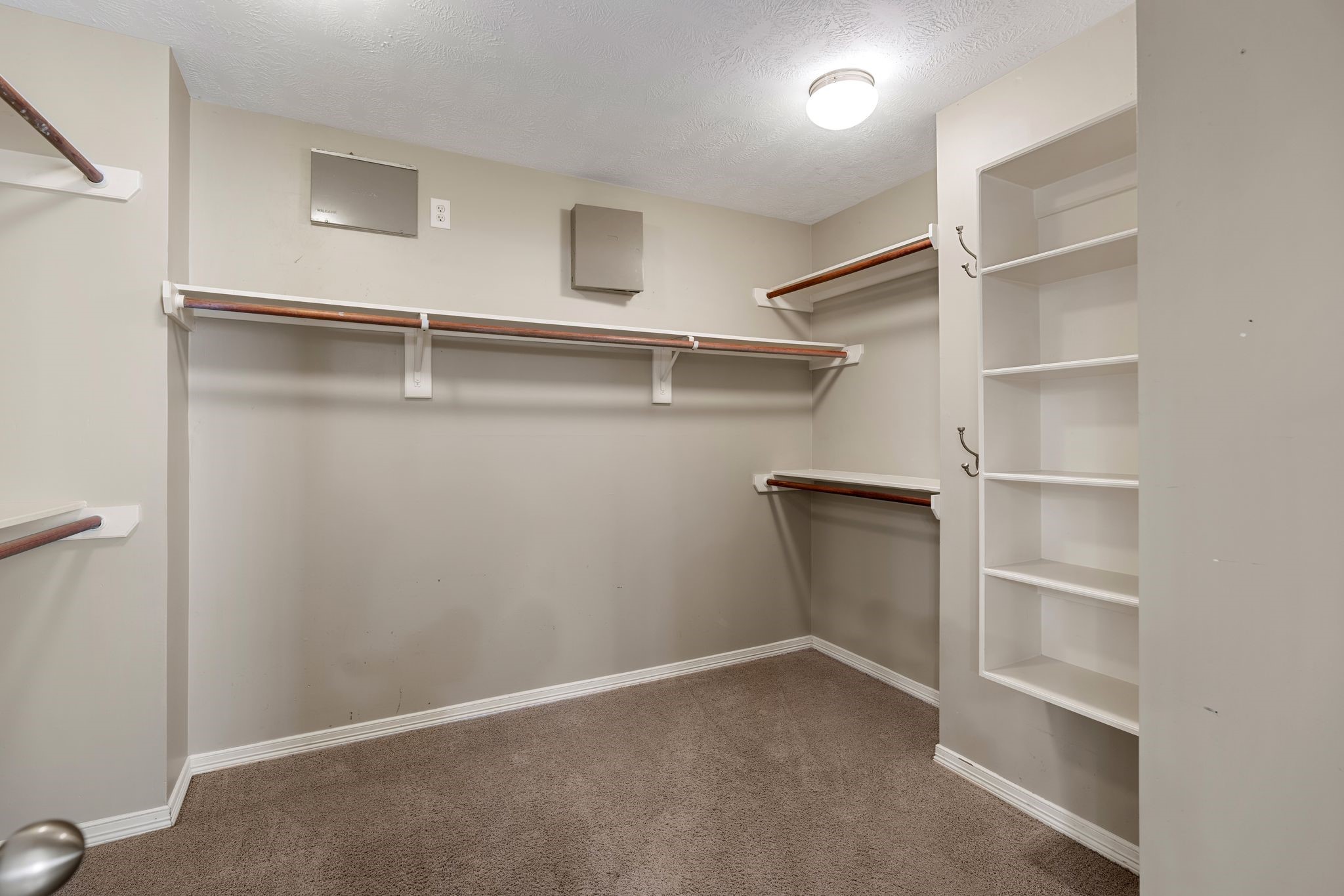 4223 Rose Street Property Photo 27