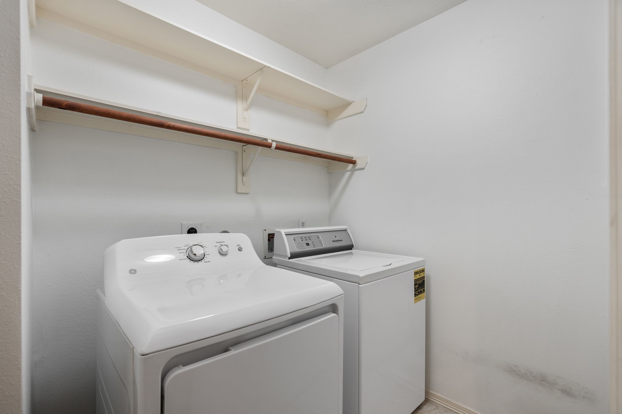 4223 Rose Street Property Photo 28