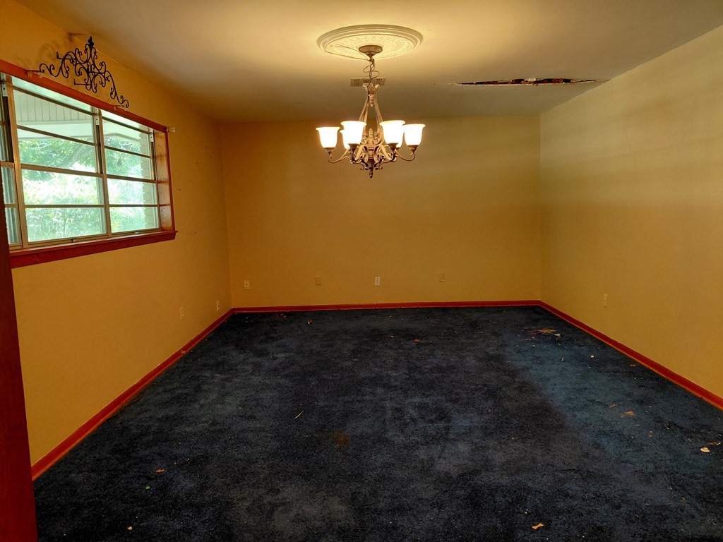 736 Northridge Street Property Photo 19