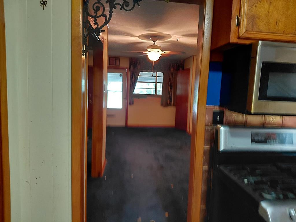 736 Northridge Street Property Photo 22