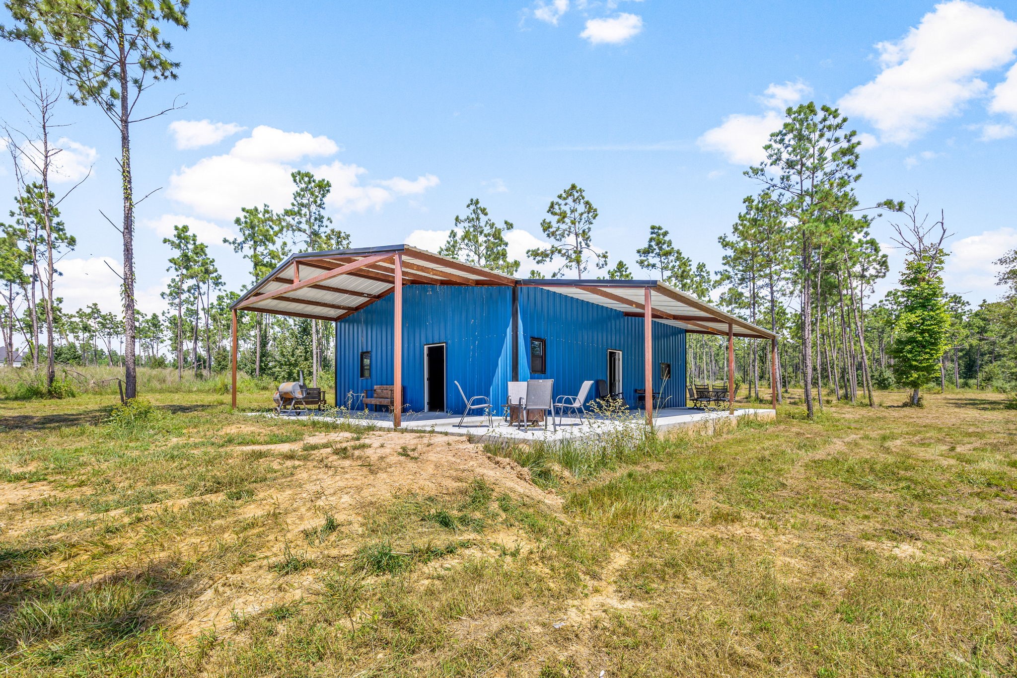 1100 Reveille Property Photo 5