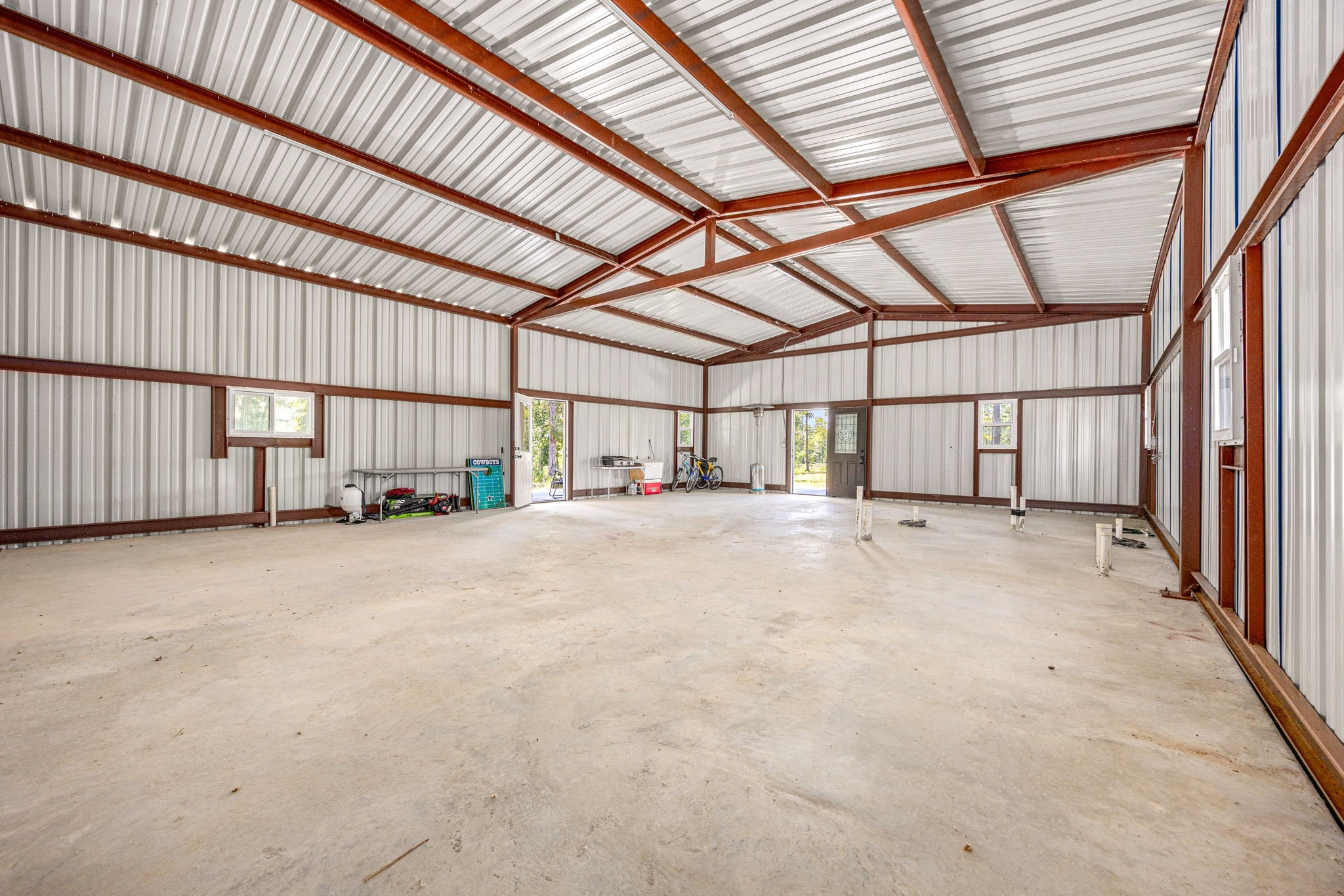 1100 Reveille Property Photo 8