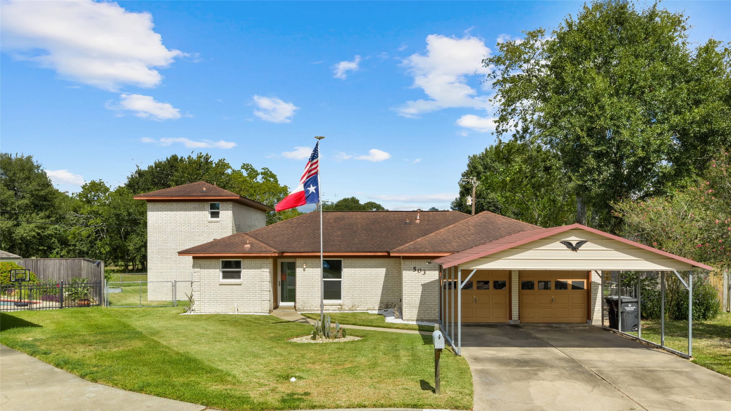 503 Allen Court Property Photo 1