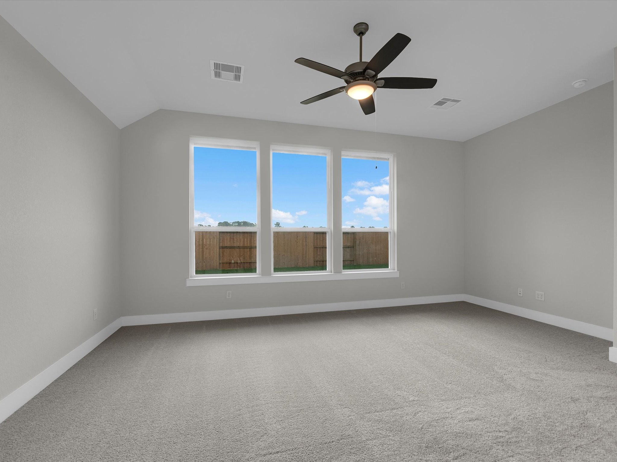 22626 Ruby Forest Road Property Photo 10