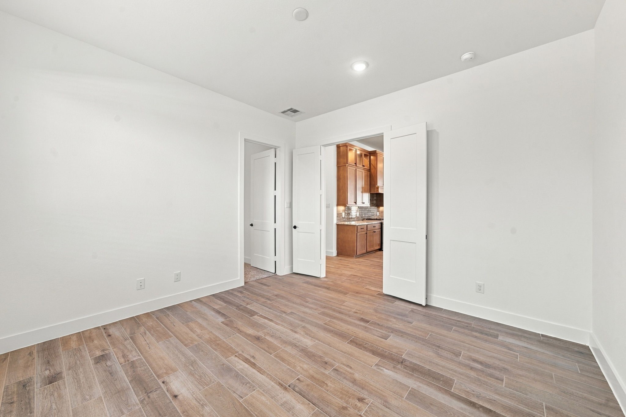12202 Denham Drive Property Photo 12