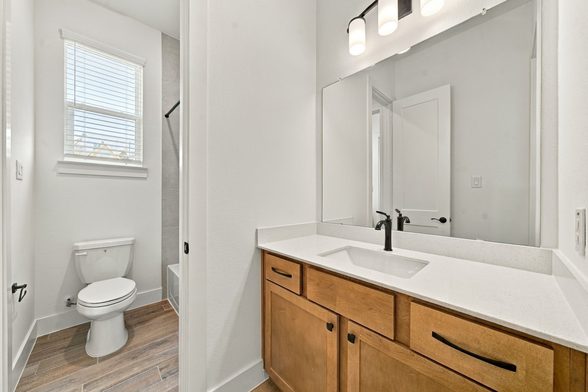 12202 Denham Drive Property Photo 32