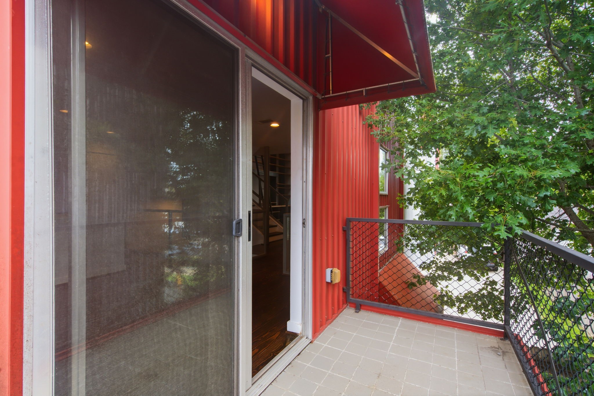 2934 Commerce Street Property Photo 17