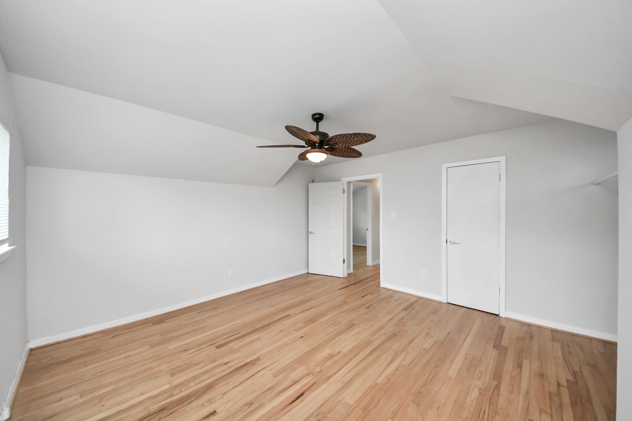 734 Dell Dale Street Property Photo 10