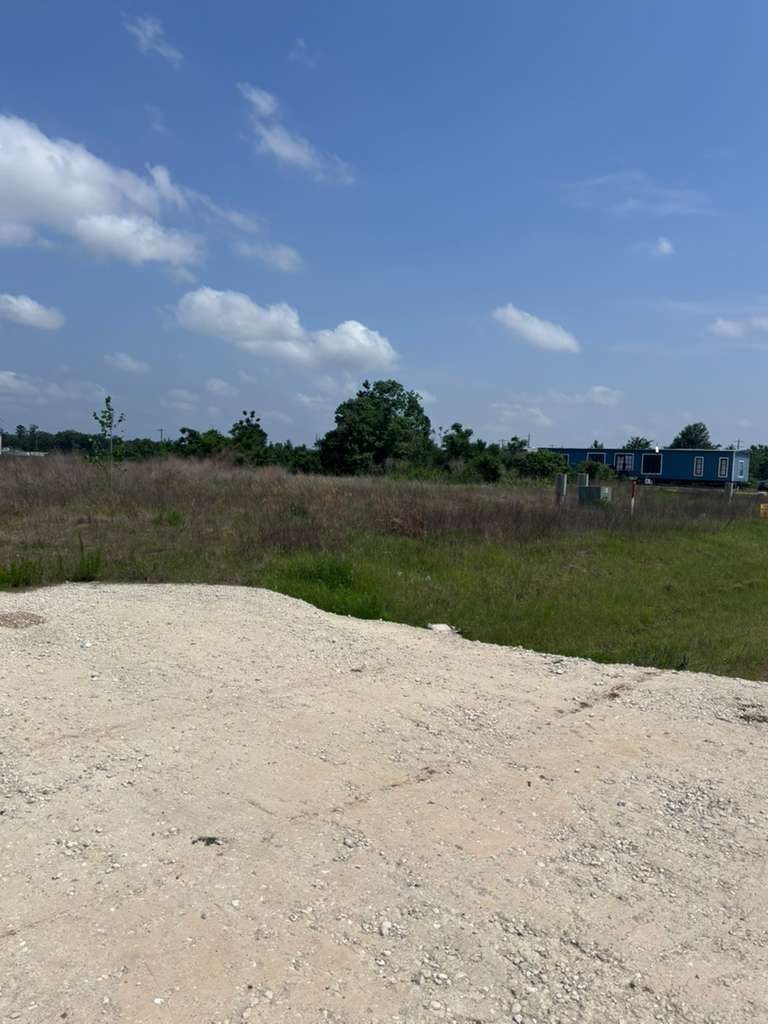 2050 Road 5702 Property Photo 2