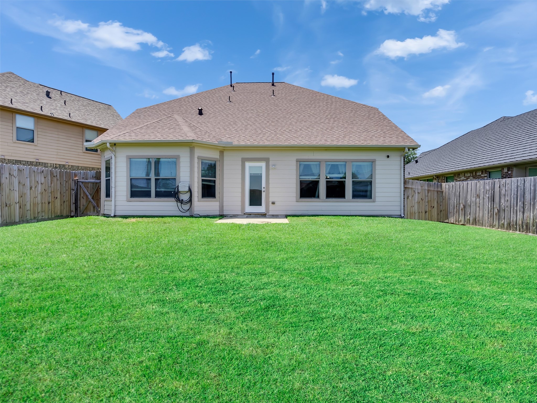 26133 Gallant Knight Lane Property Photo 30