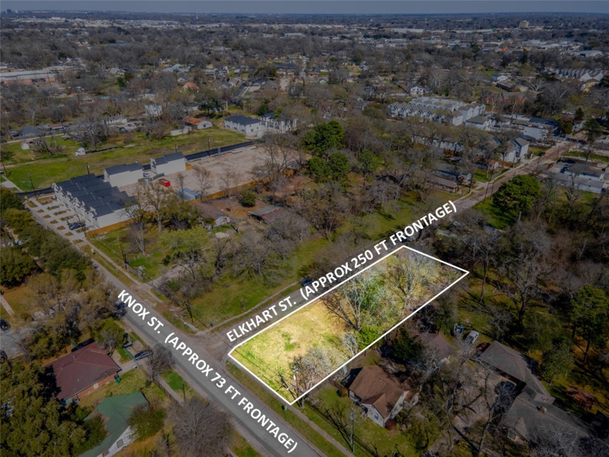 5922 Knox Street Property Photo