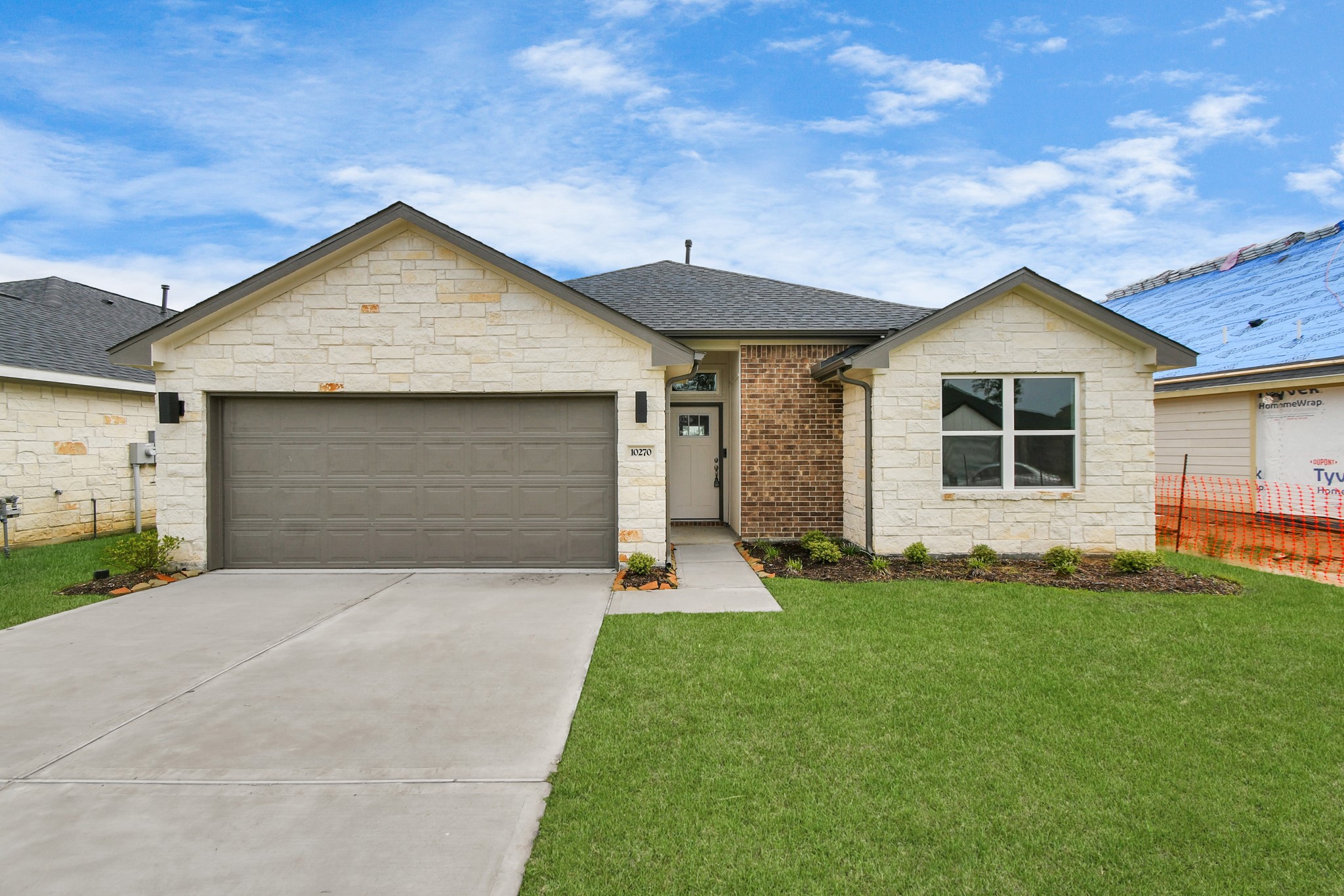 10310 Woodhill Spa Lane Property Photo 1