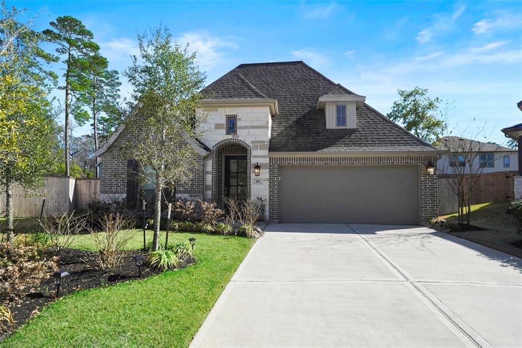 100 Wake Valley Court Property Photo 1