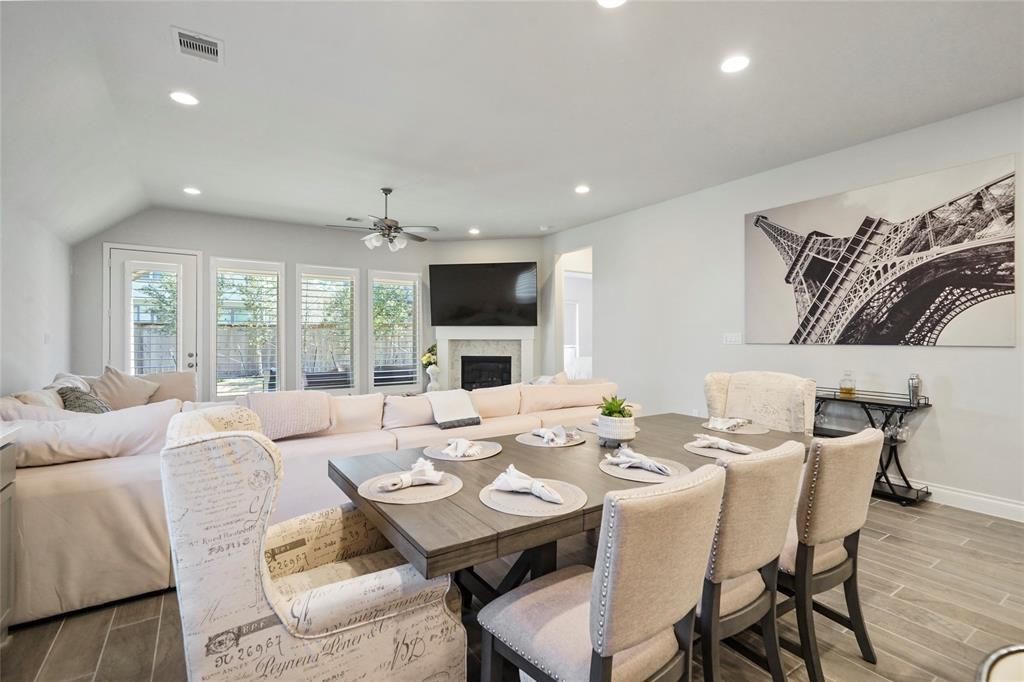 100 Wake Valley Court Property Photo 8