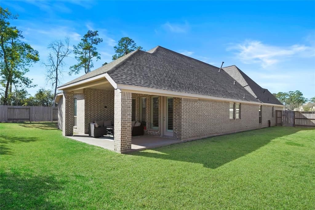 100 Wake Valley Court Property Photo 23