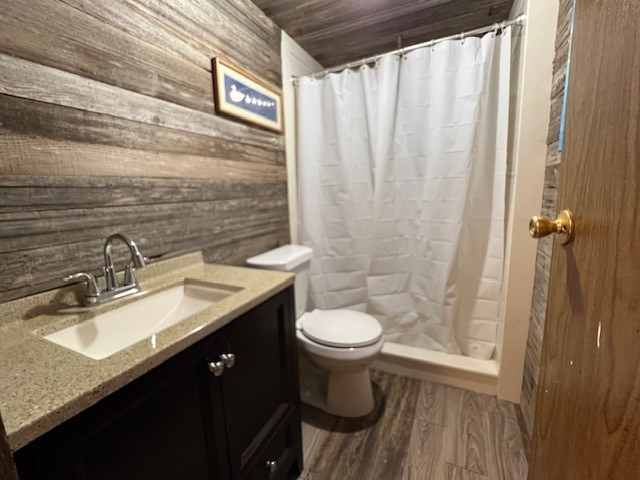 641 Mary Drive Property Photo 9