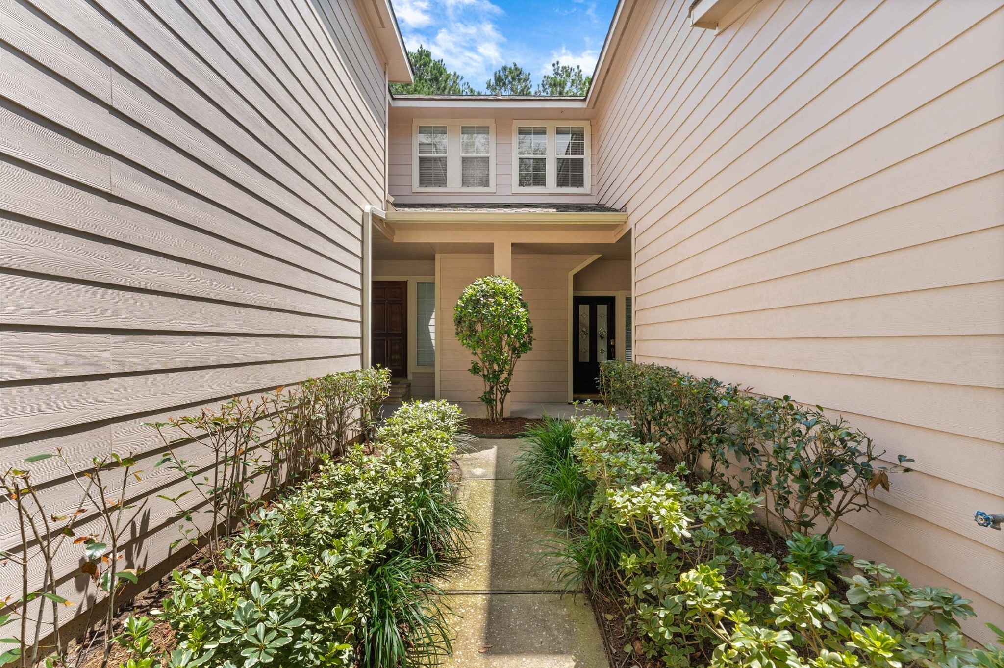97 E Greenhill Terrace Place Property Photo 4