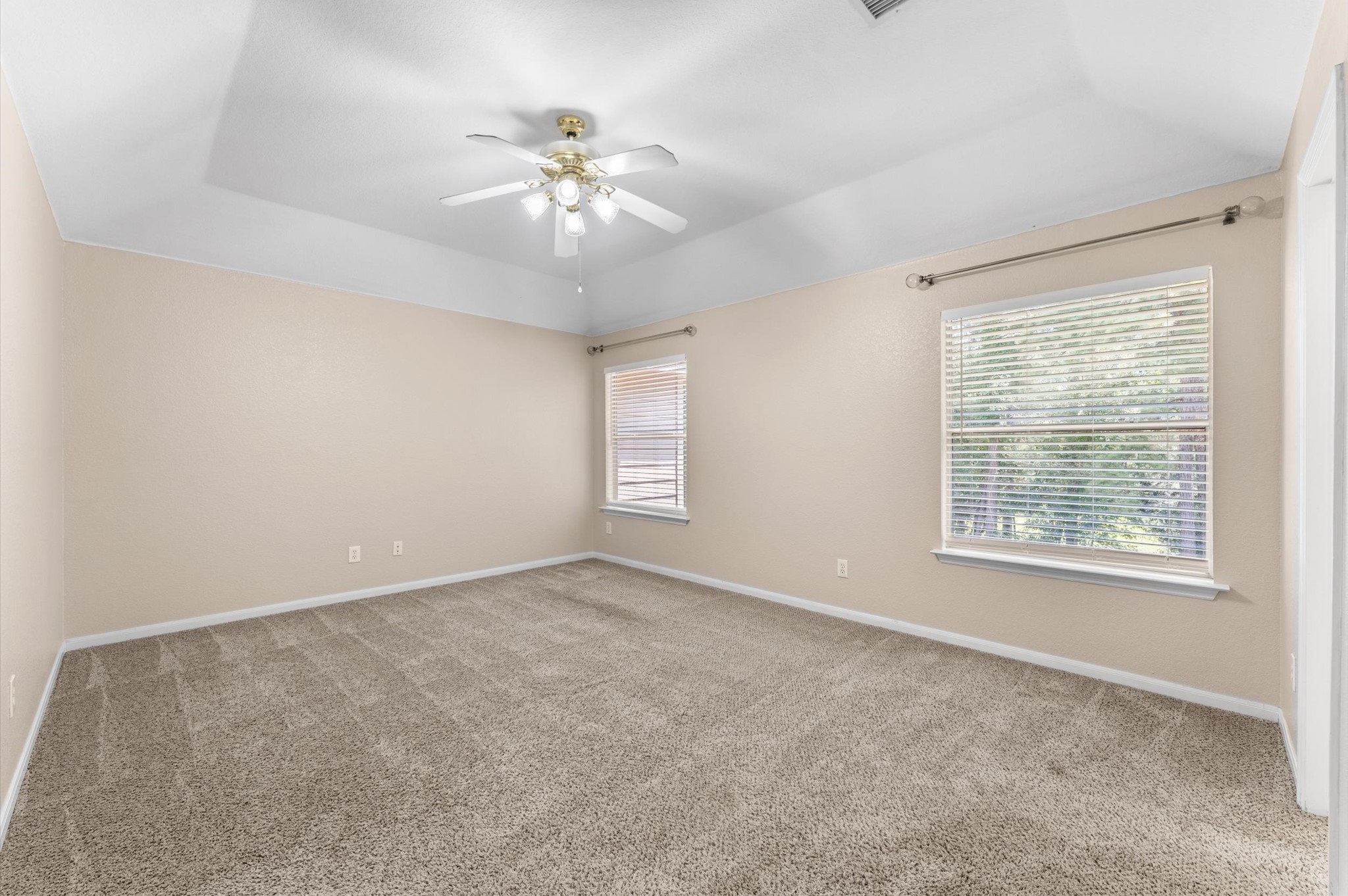 97 E Greenhill Terrace Place Property Photo 18