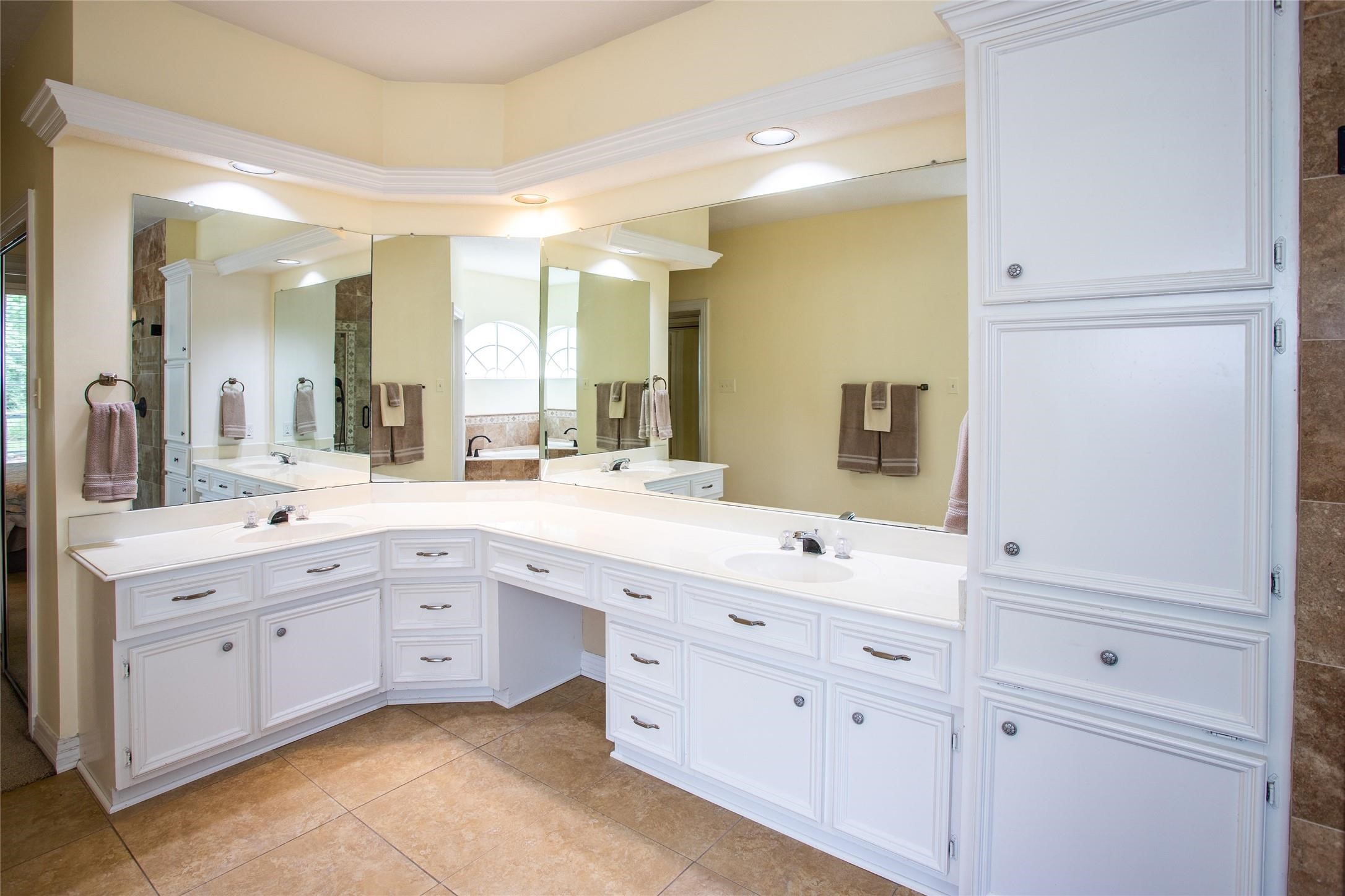 95 Rush Haven Drive Property Photo 17