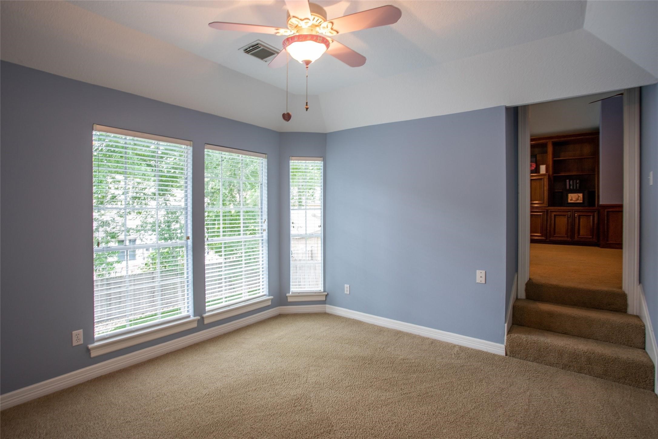 95 Rush Haven Drive Property Photo 24