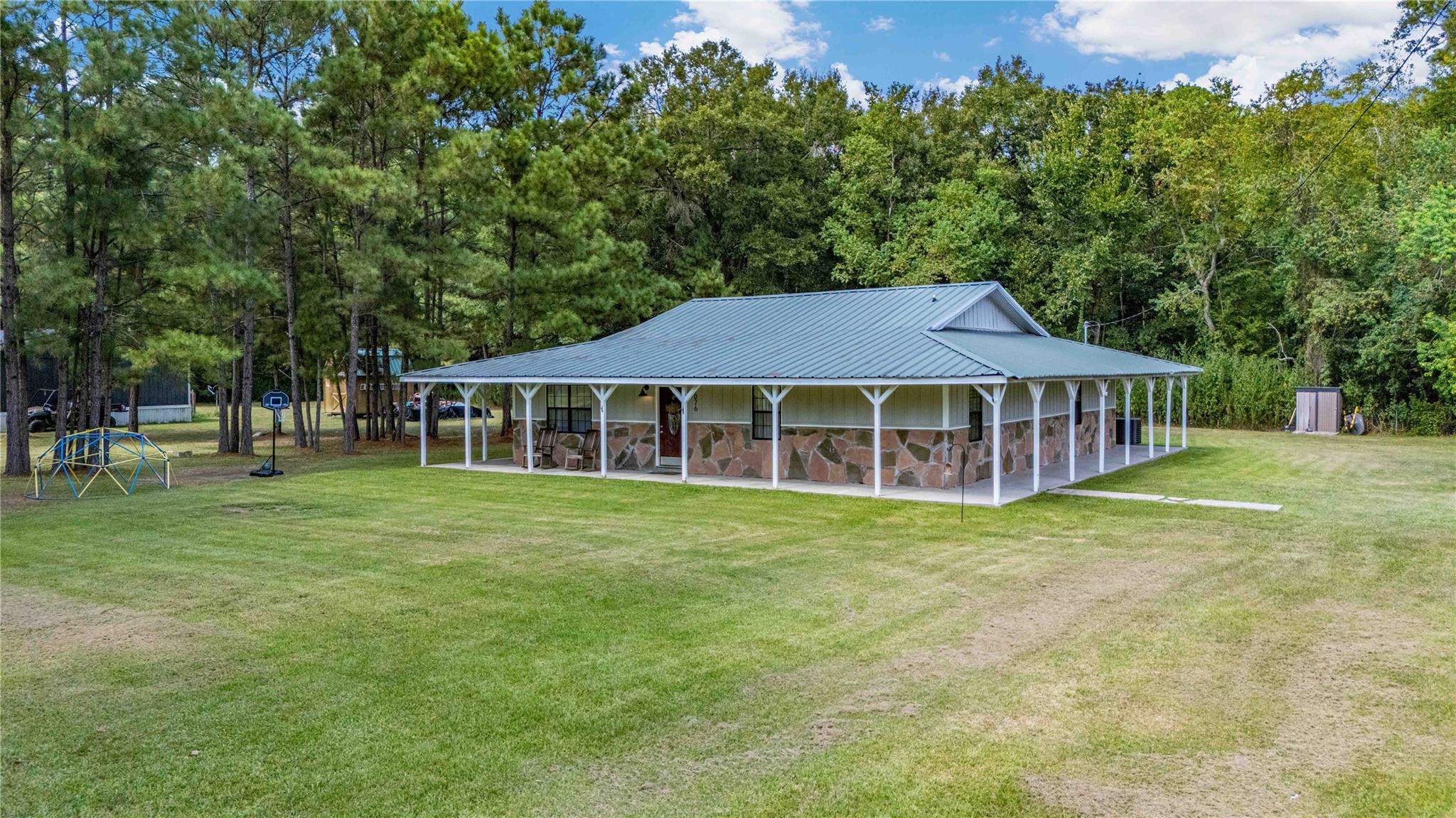 1076 Wallisville Liberty Road, Wallisville Tx 77597 Property Photo 3