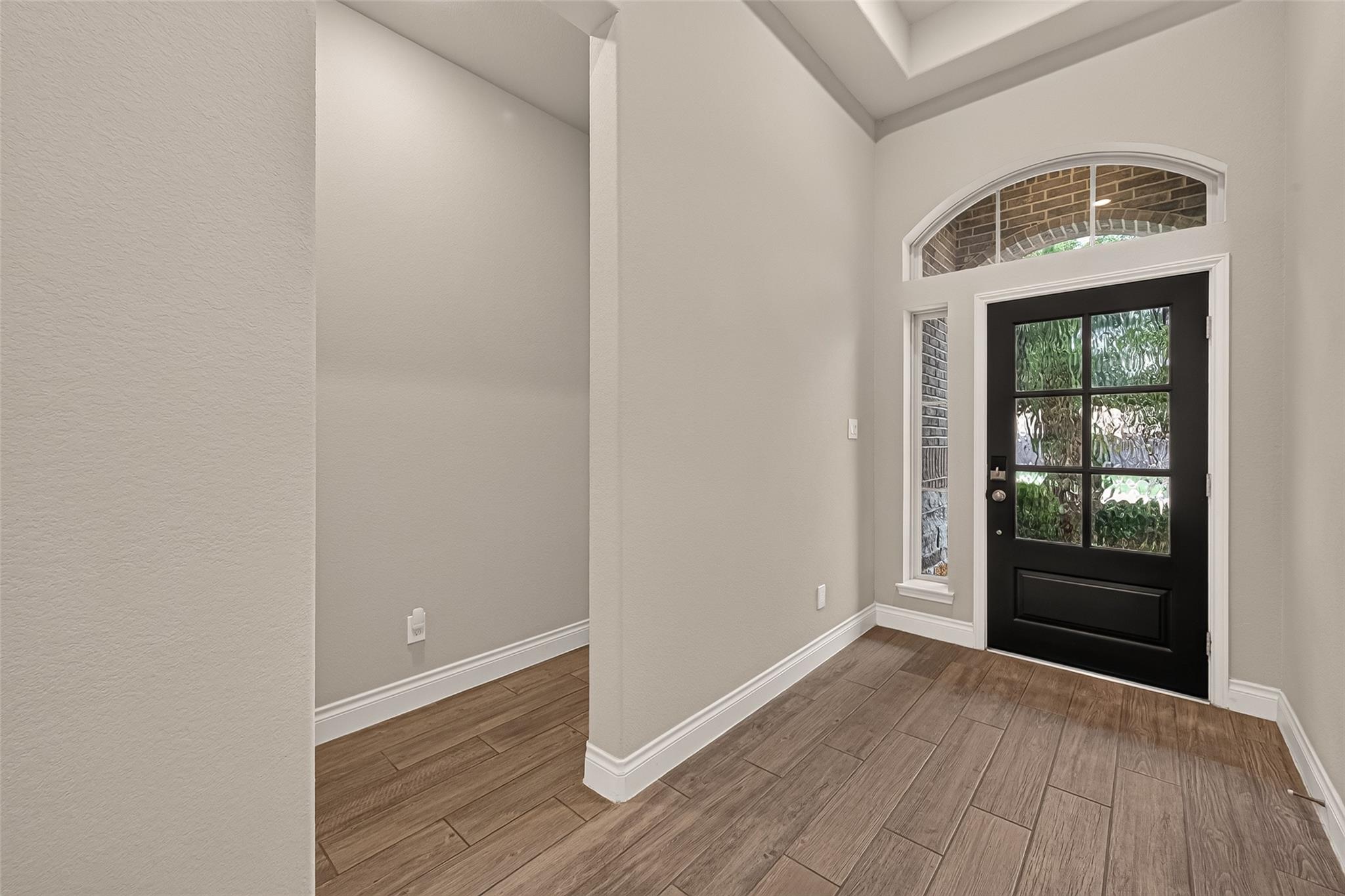 4539 Hazel Bay Court Property Photo 4