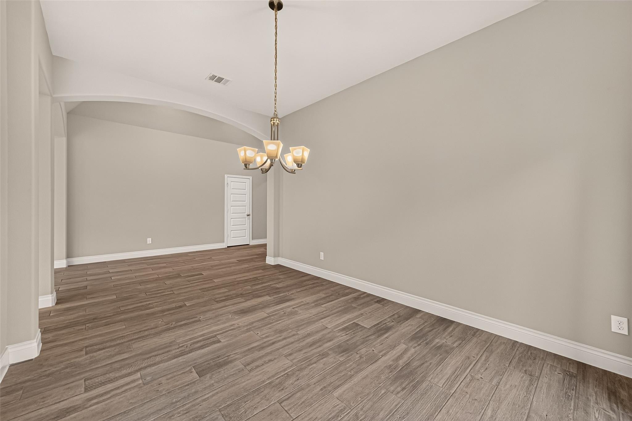 4539 Hazel Bay Court Property Photo 8