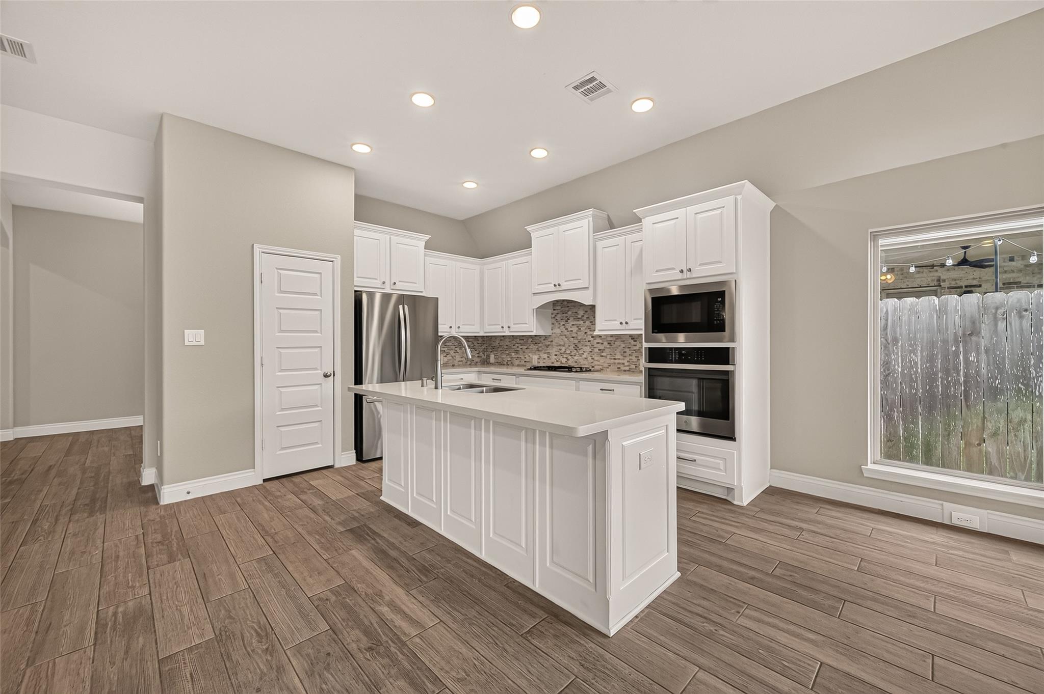 4539 Hazel Bay Court Property Photo 17