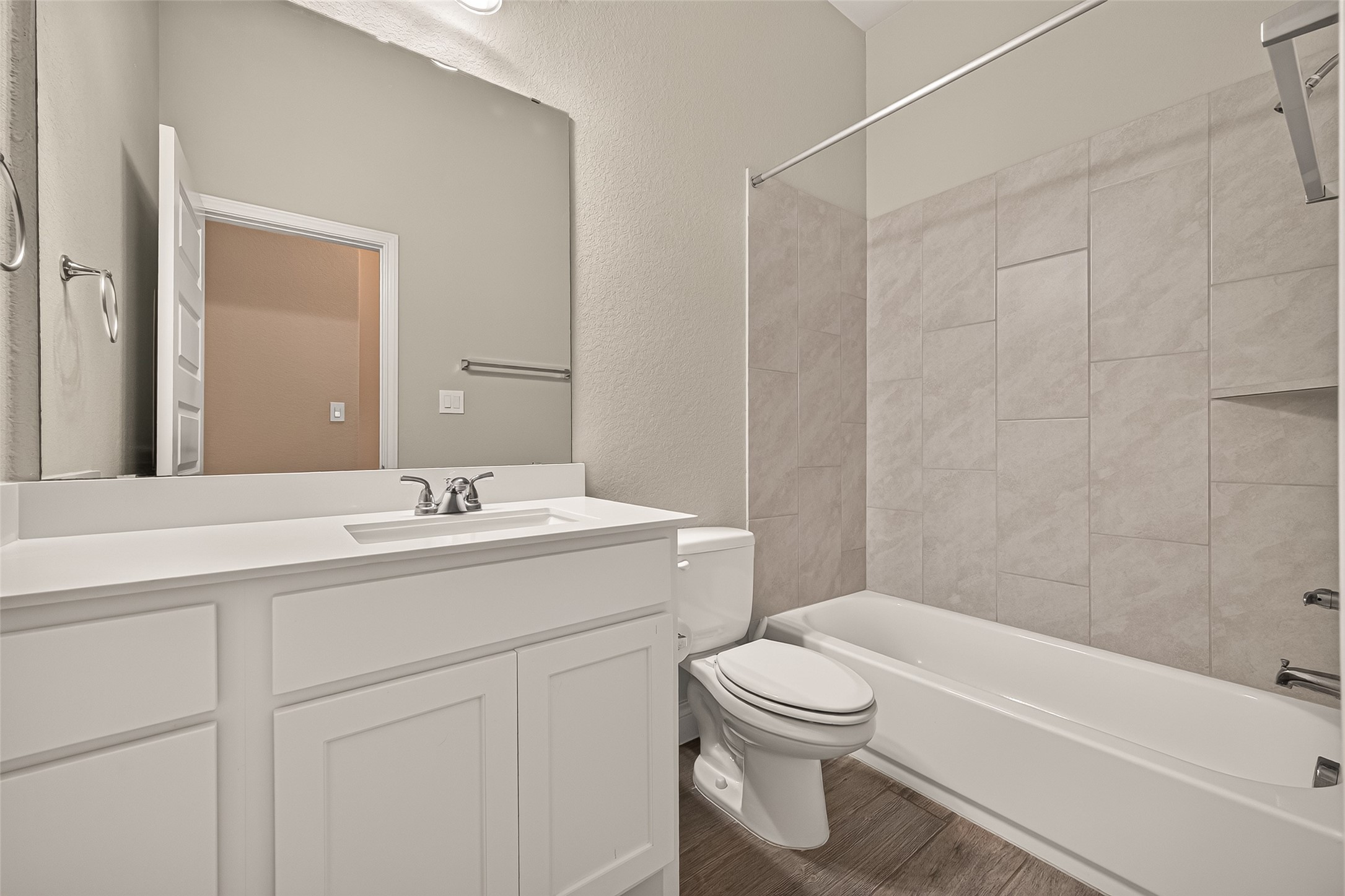 4539 Hazel Bay Court Property Photo 32