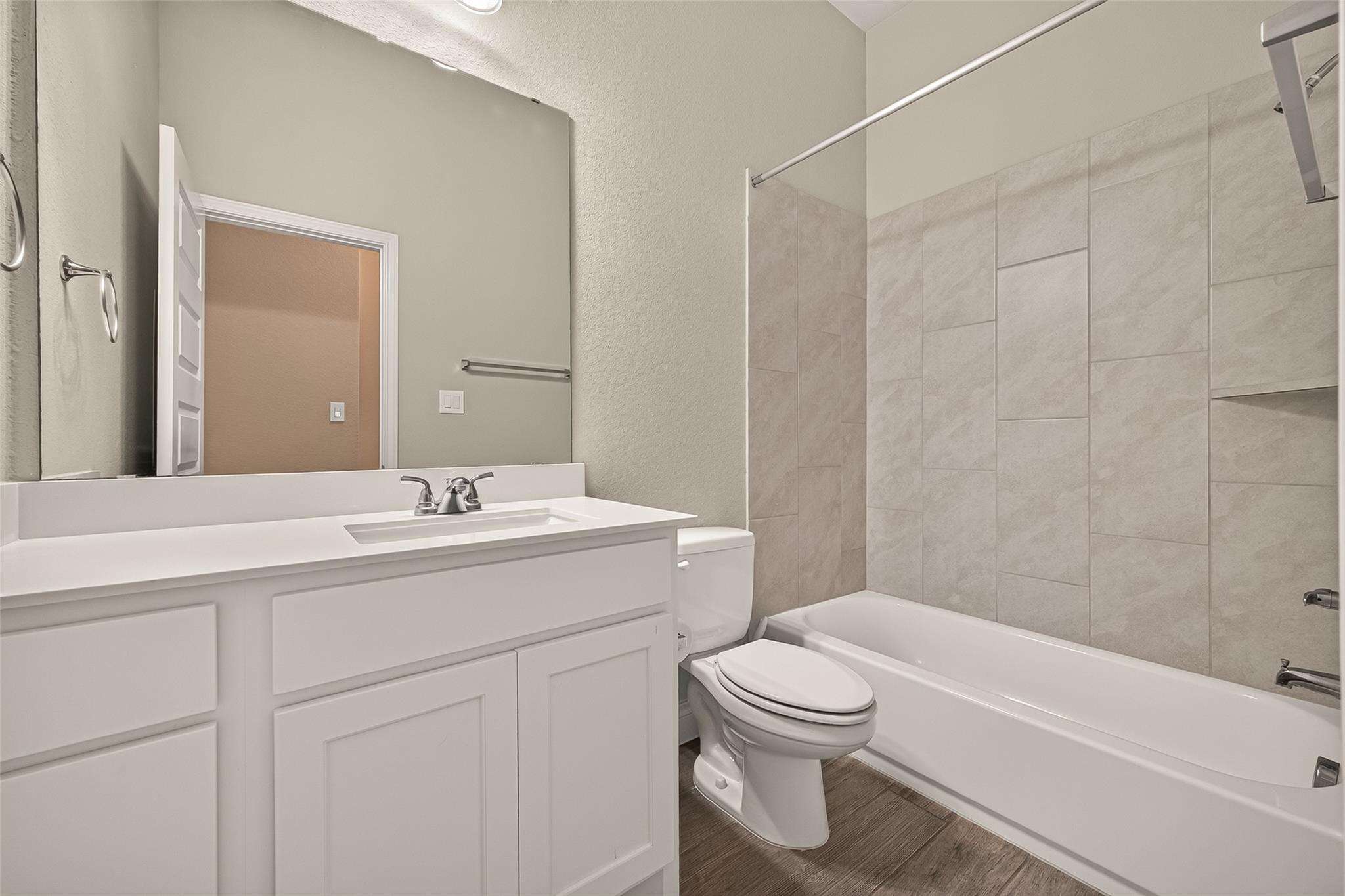 4539 Hazel Bay Court Property Photo 32