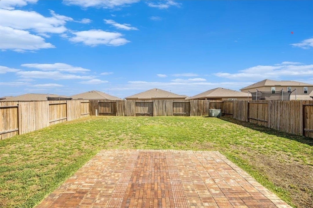 22410 Base Light Drive Property Photo 17