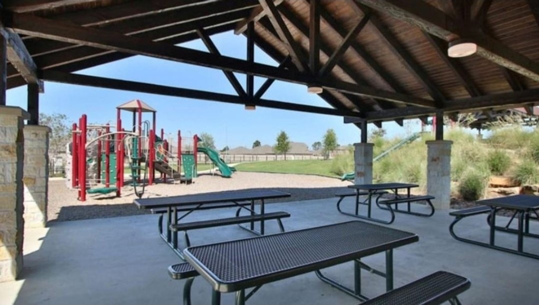 22410 Base Light Drive Property Photo 23