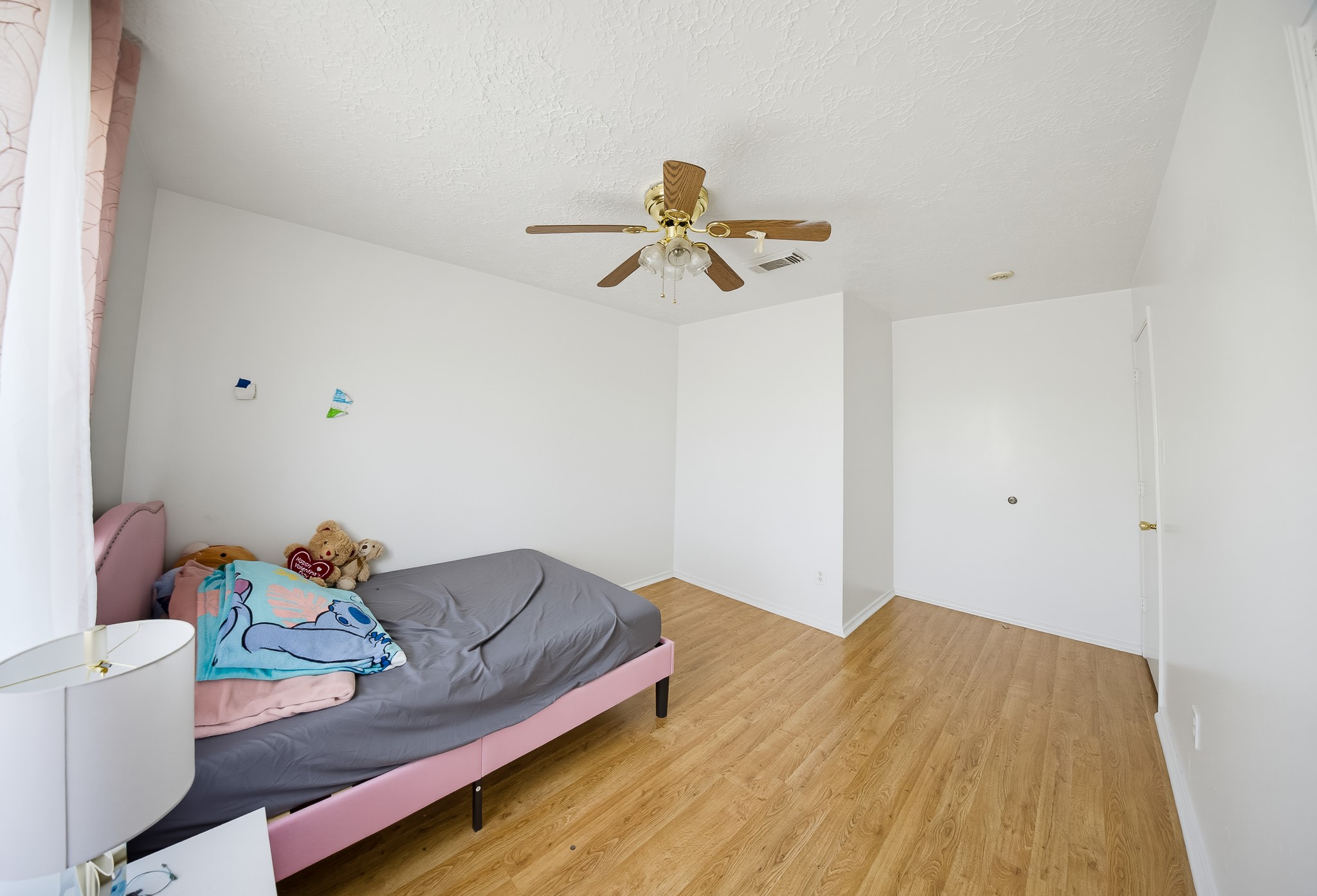 5906 Logancrest Lane Property Photo 22