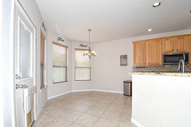 107 Cove W Property Photo 12