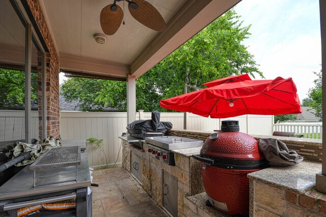 107 Cove W Property Photo 24