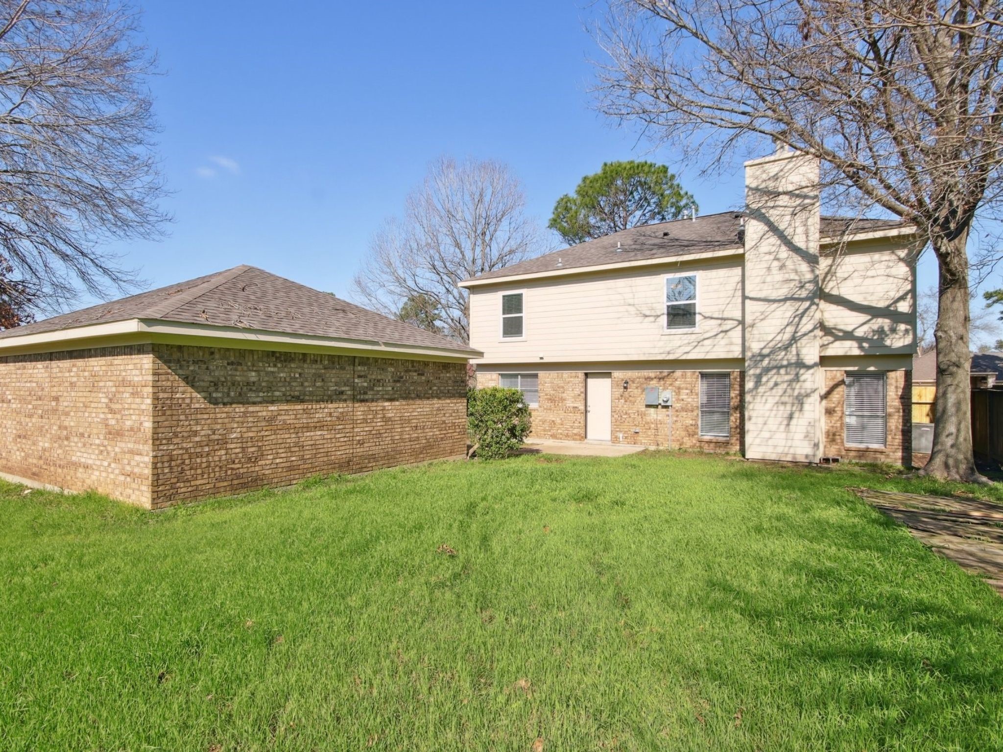 1127 Cascade Creek Drive Property Photo 14