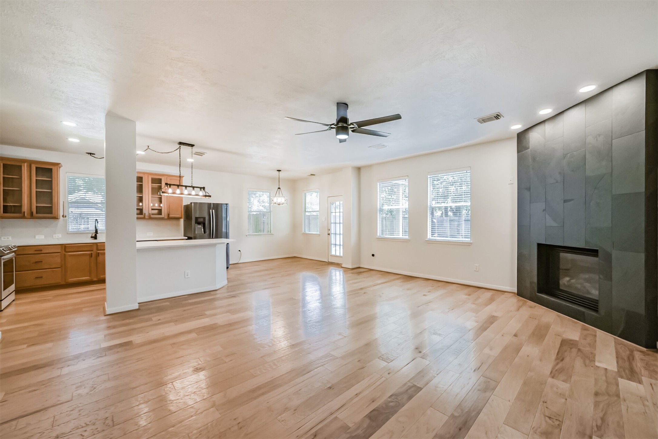 18307 Wild Lilac Trail Property Photo 10