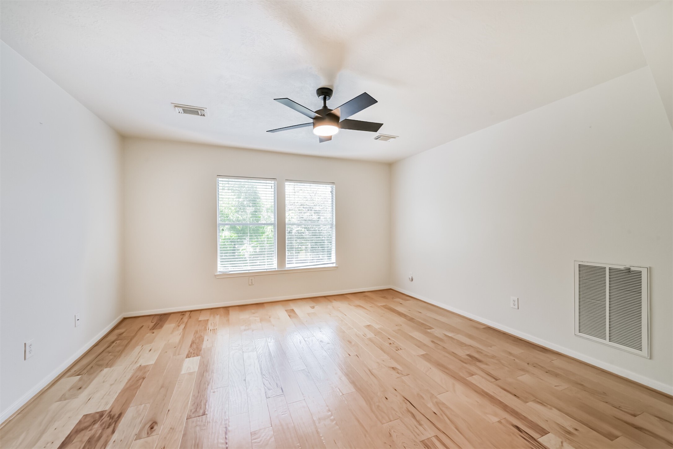 18307 Wild Lilac Trail Property Photo 21