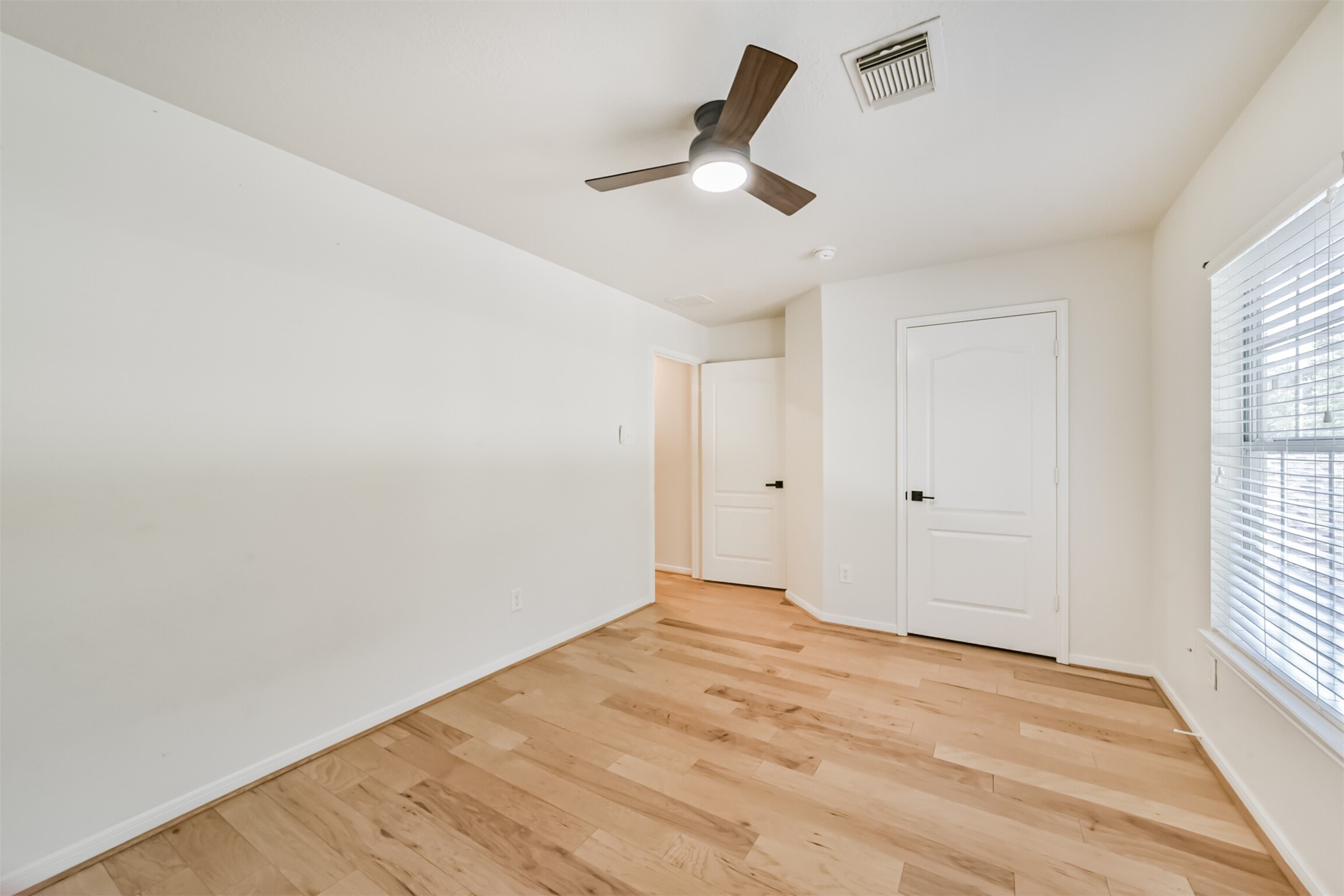 18307 Wild Lilac Trail Property Photo 23
