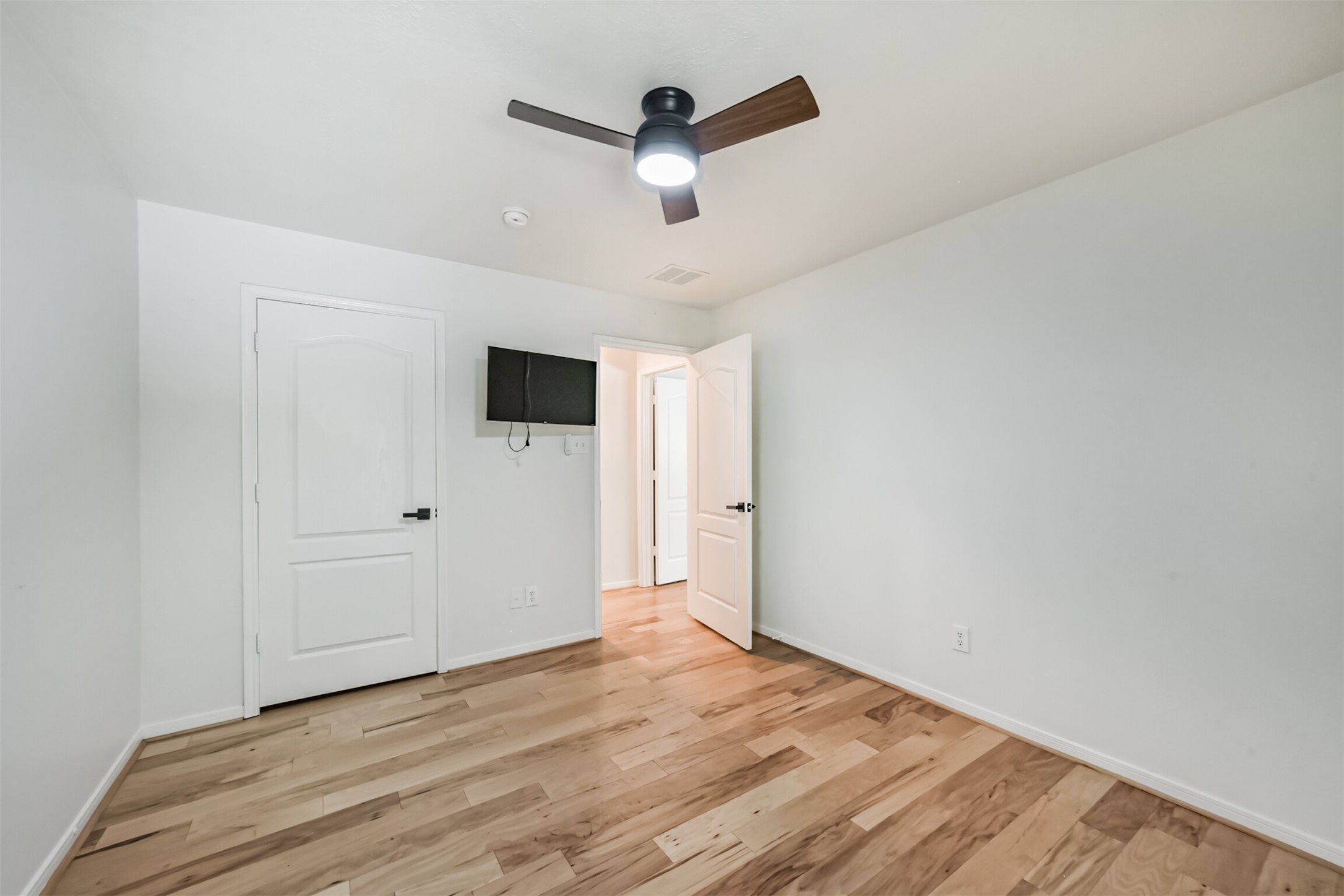 18307 Wild Lilac Trail Property Photo 24