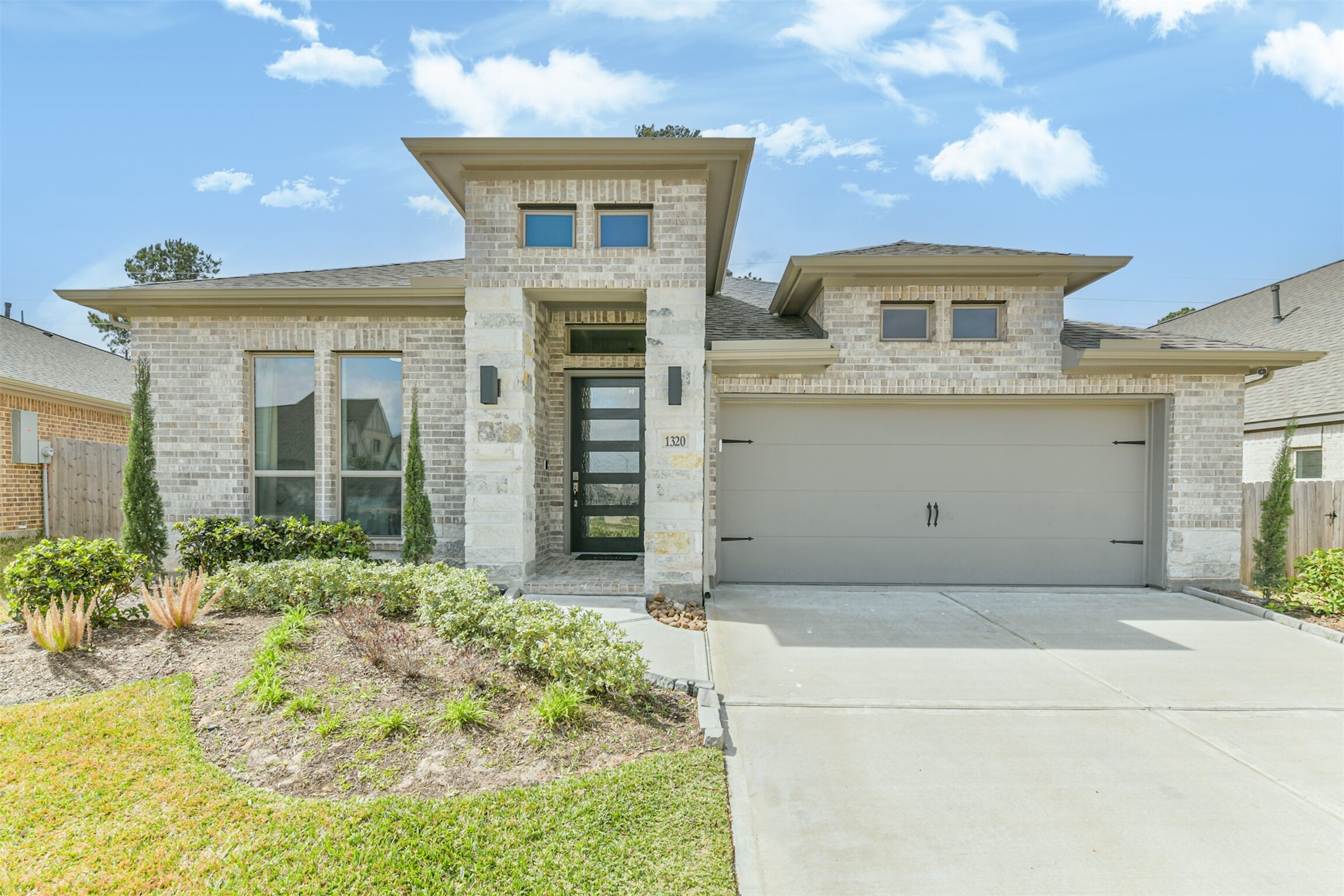 1320 Rio Hollow Lane Property Photo 36