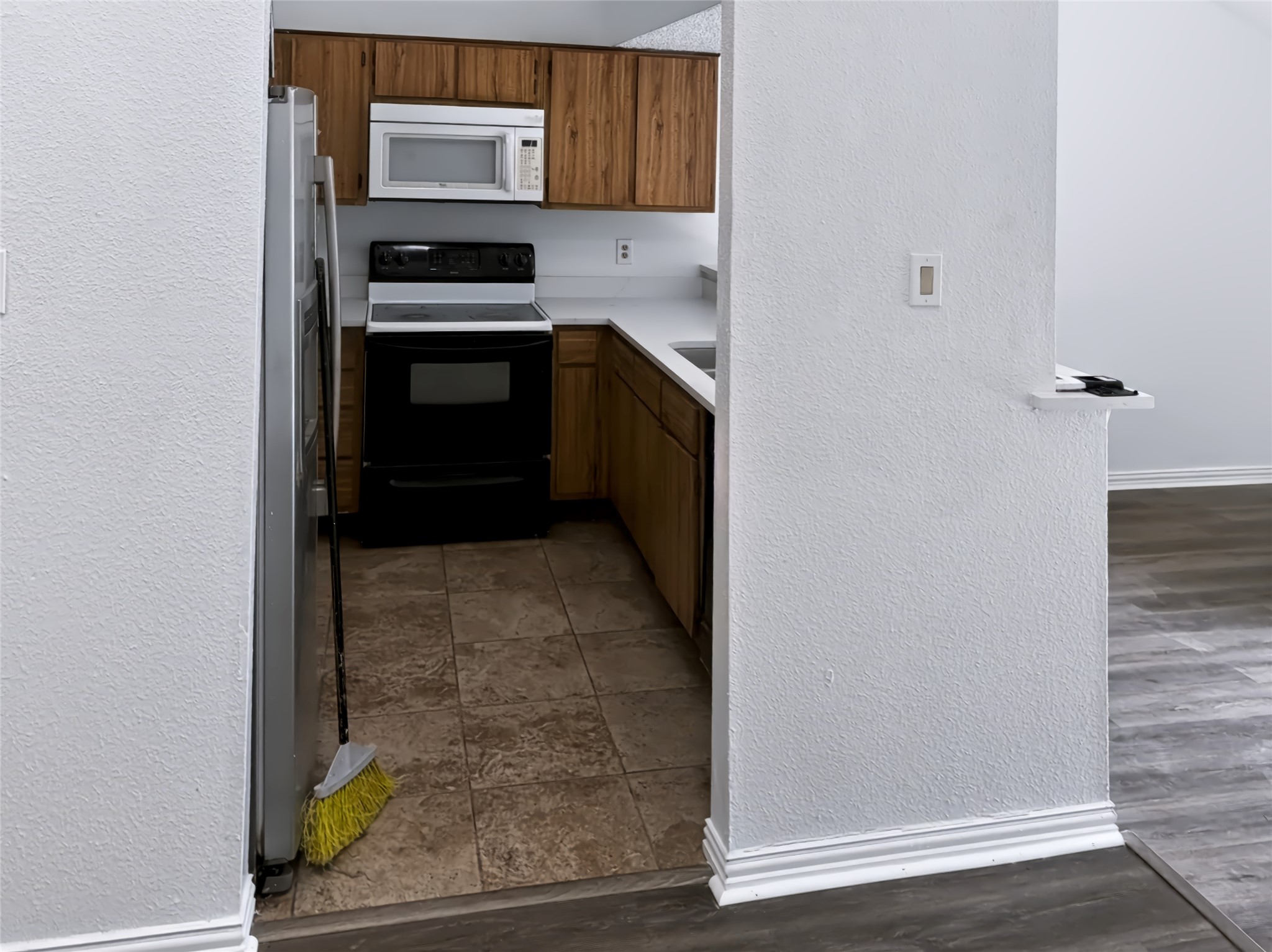 7083 Greenway Chase Street Property Photo 4