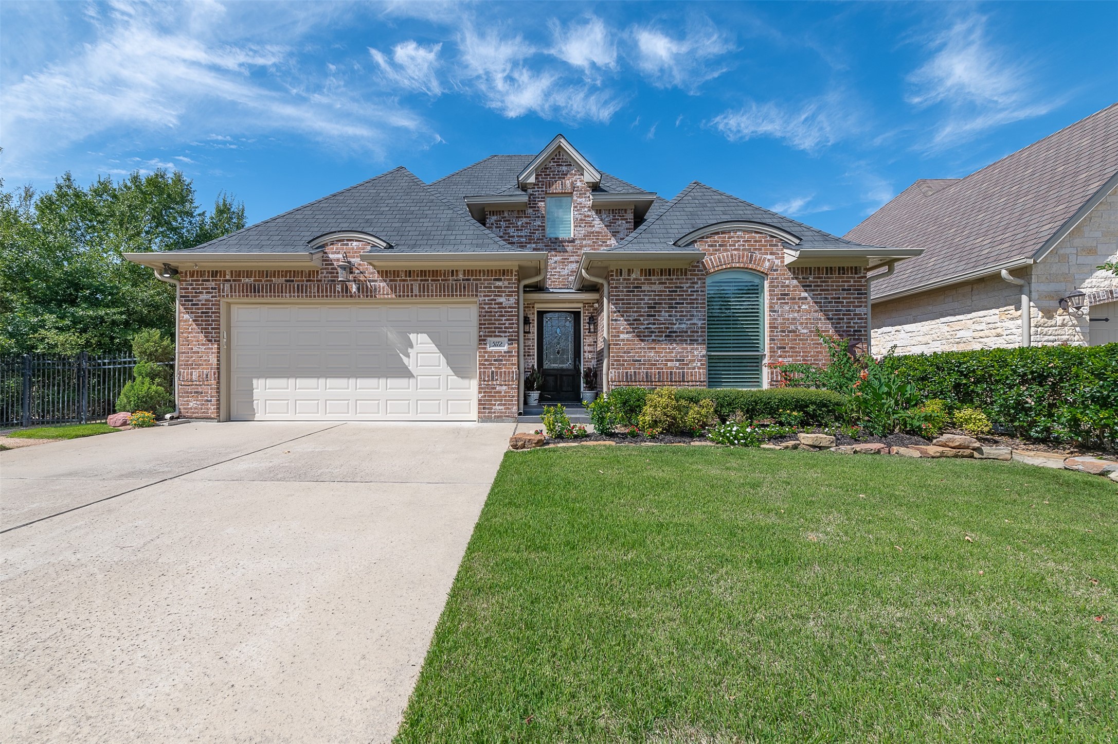 5172 Stonewater Loop Property Photo 3