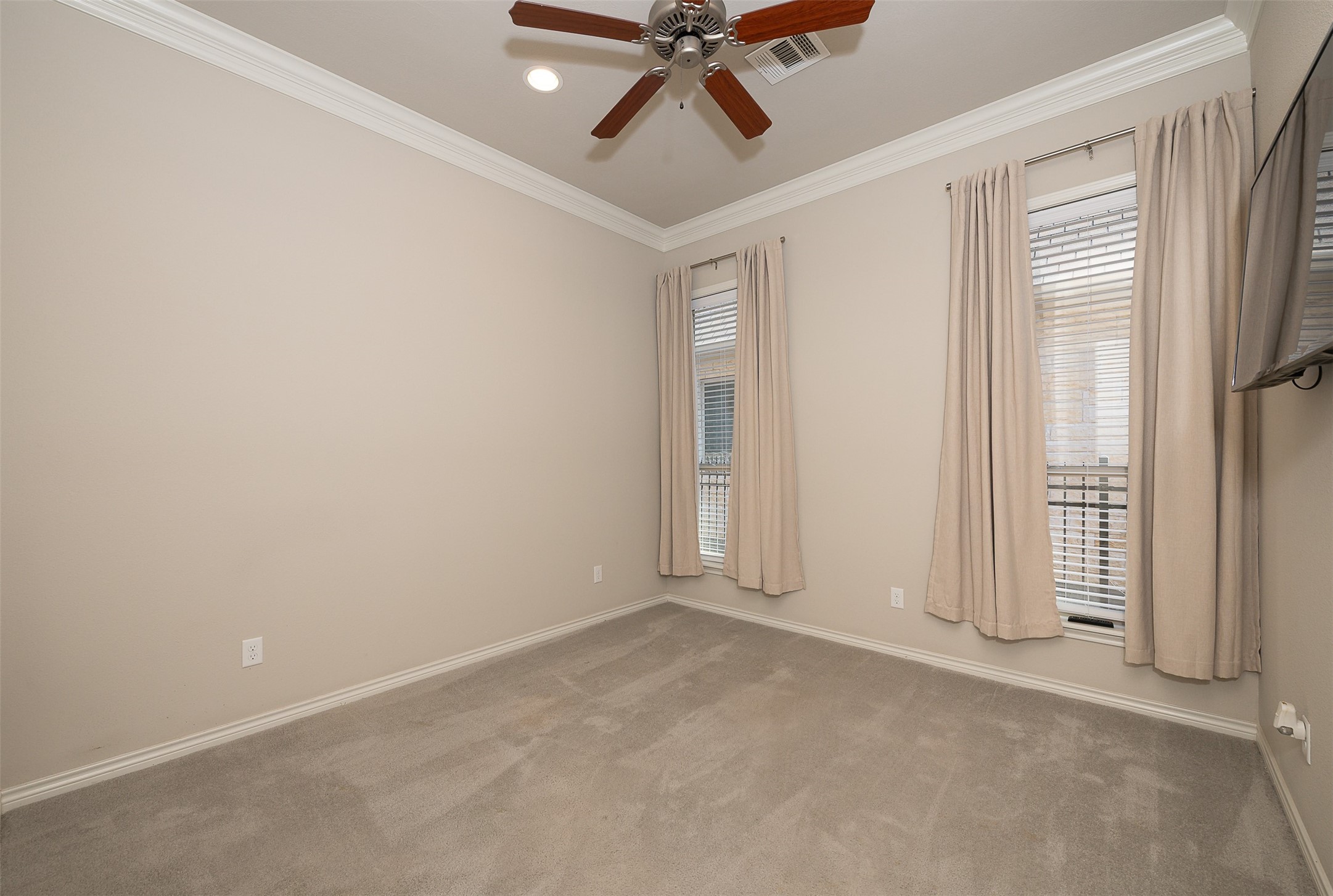 5172 Stonewater Loop Property Photo 36