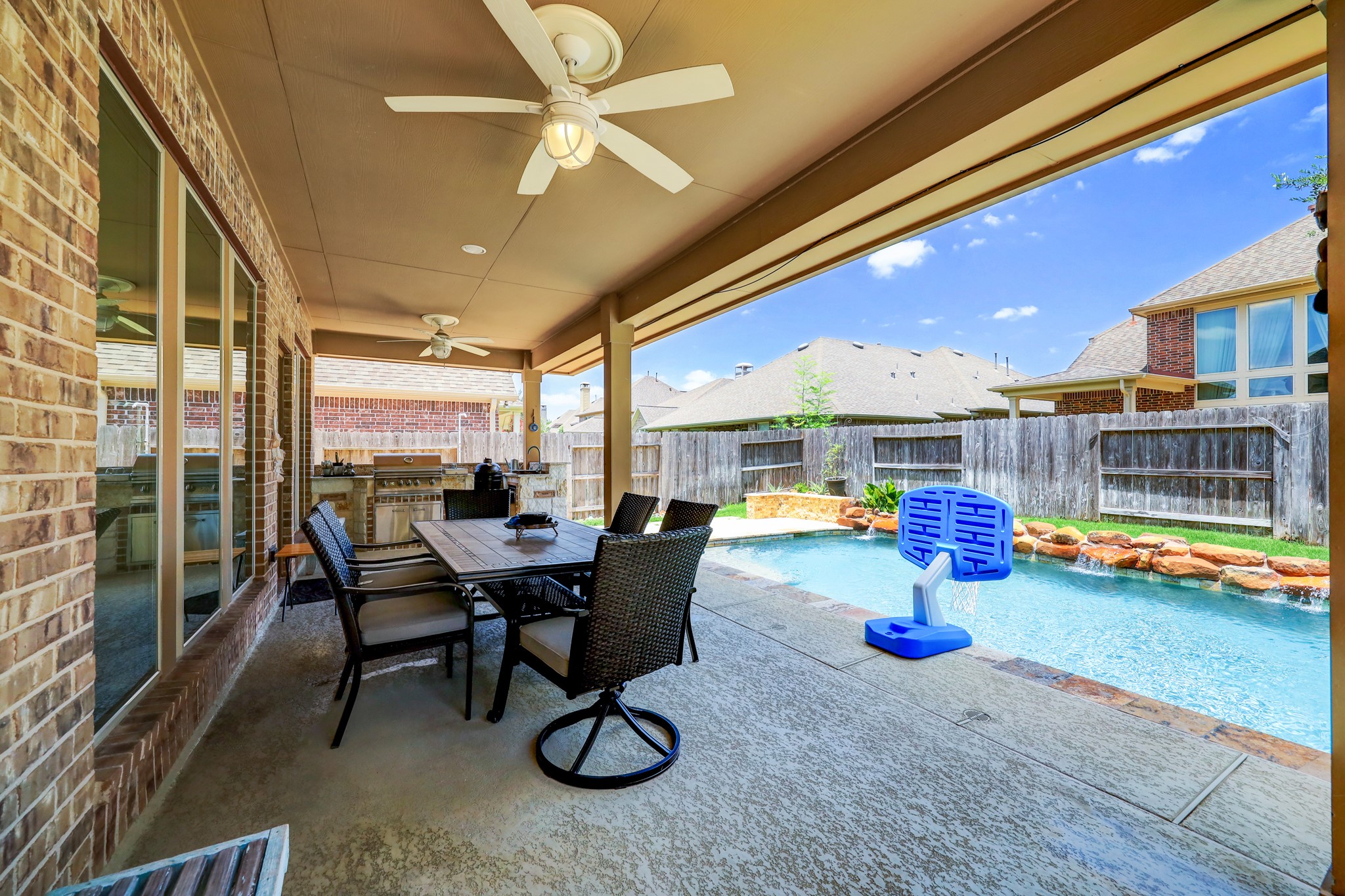 16814 Kilgarth Drive Property Photo 42