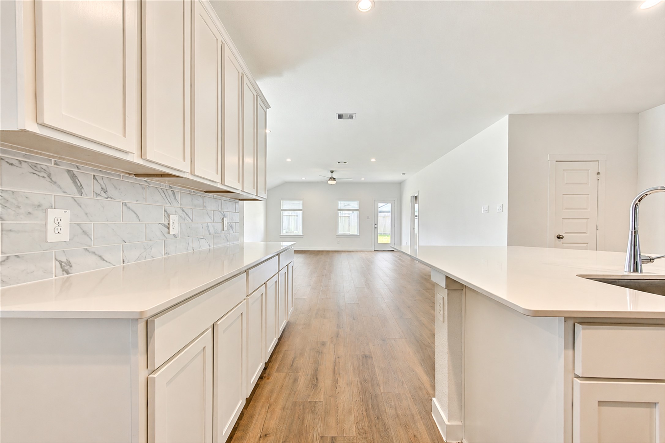 30215 Lone Peak Drive Property Photo 7