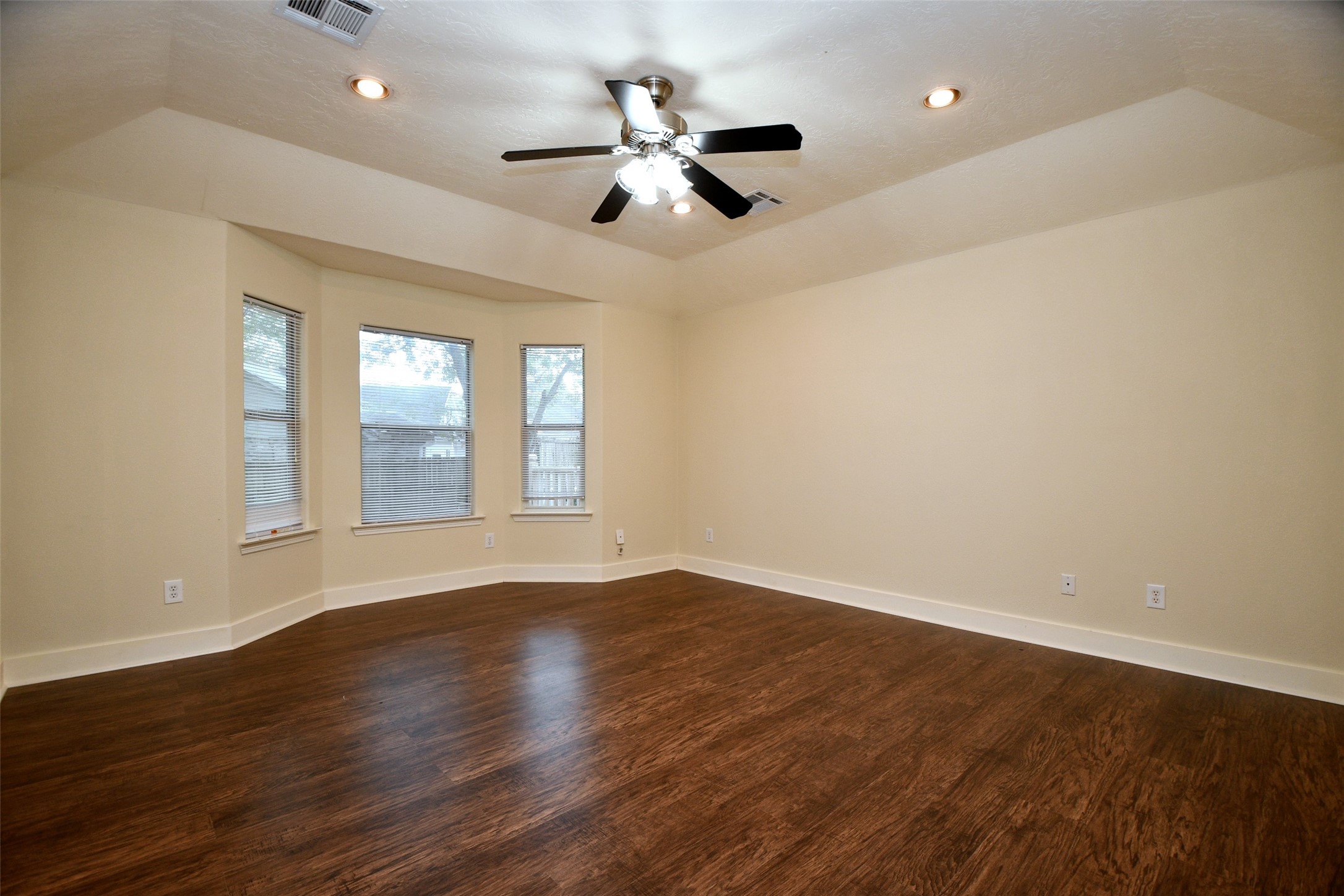 5211 Holly View Property Photo 20